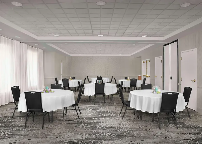 Hilton Garden 3* Hoffman Estates